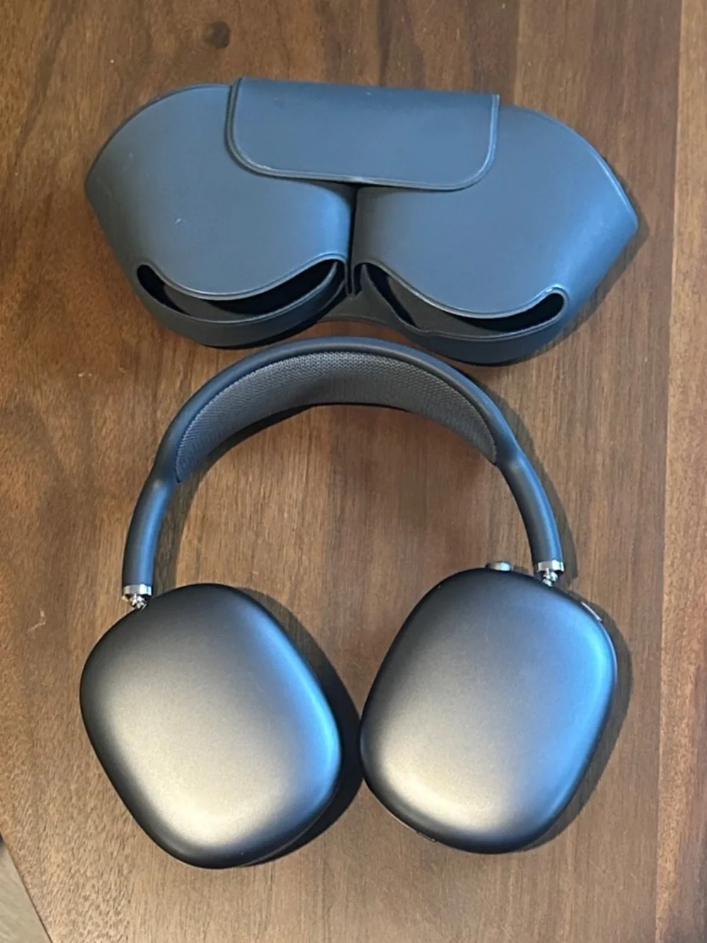 Apple AirPods Max Over-Ear Headphones - Space Gray Finish
